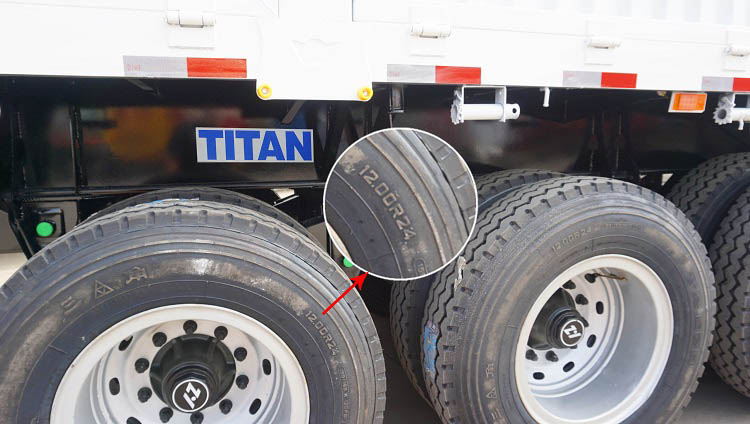 China 3 Axle 60 Ton Fence Cargo Semi Trailer for Sale